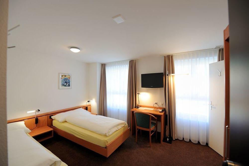 Hotel Freihof Swiss Lodge Unterägeri Szoba fotó