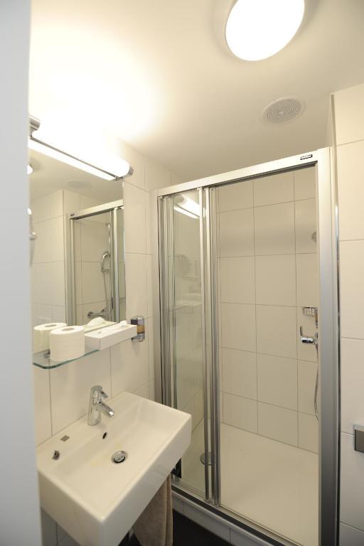 Hotel Freihof Swiss Lodge Unterägeri Szoba fotó