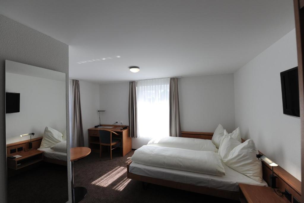 Hotel Freihof Swiss Lodge Unterägeri Szoba fotó